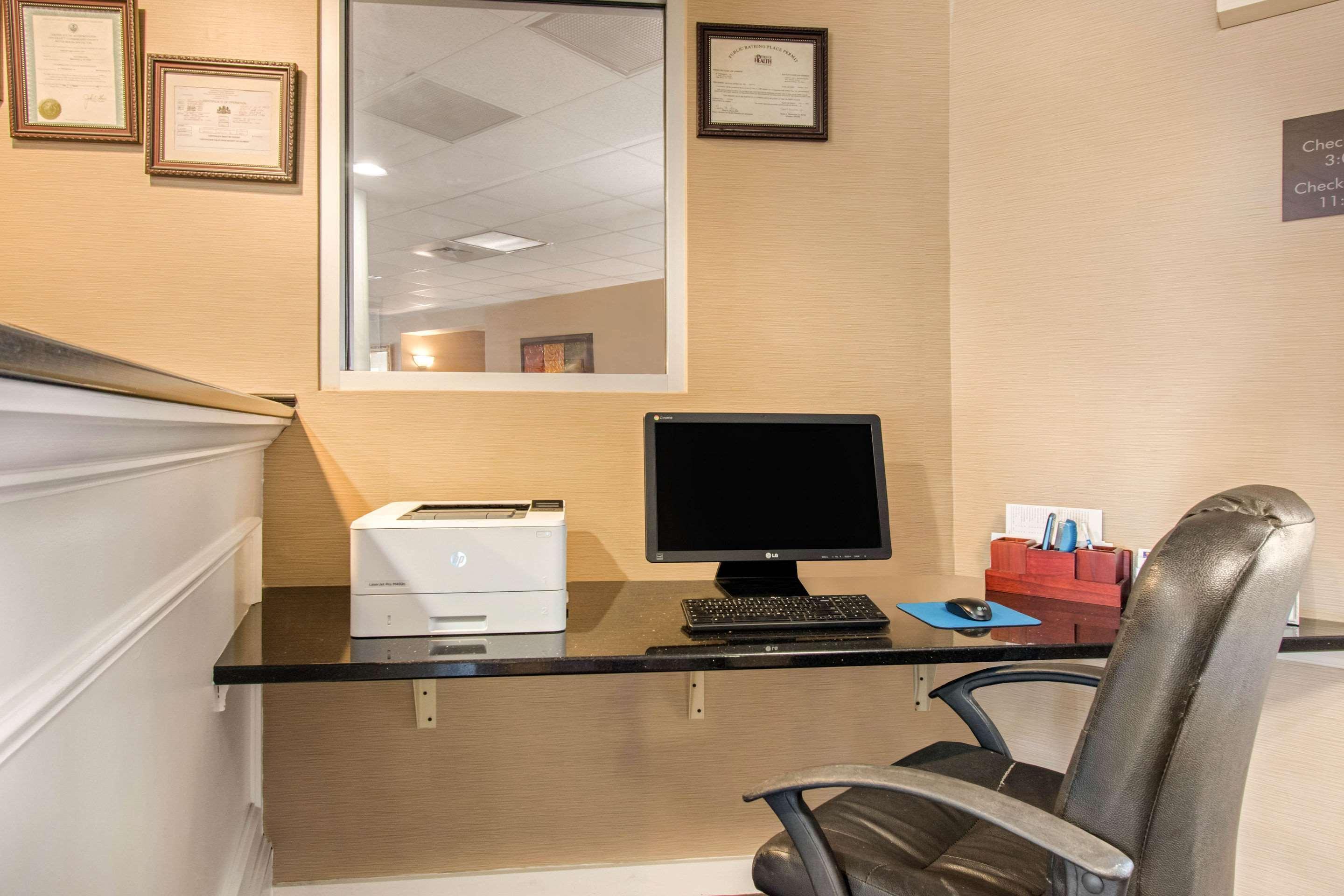Comfort Inn Mechanicsburg - Harrisburg South Exteriör bild