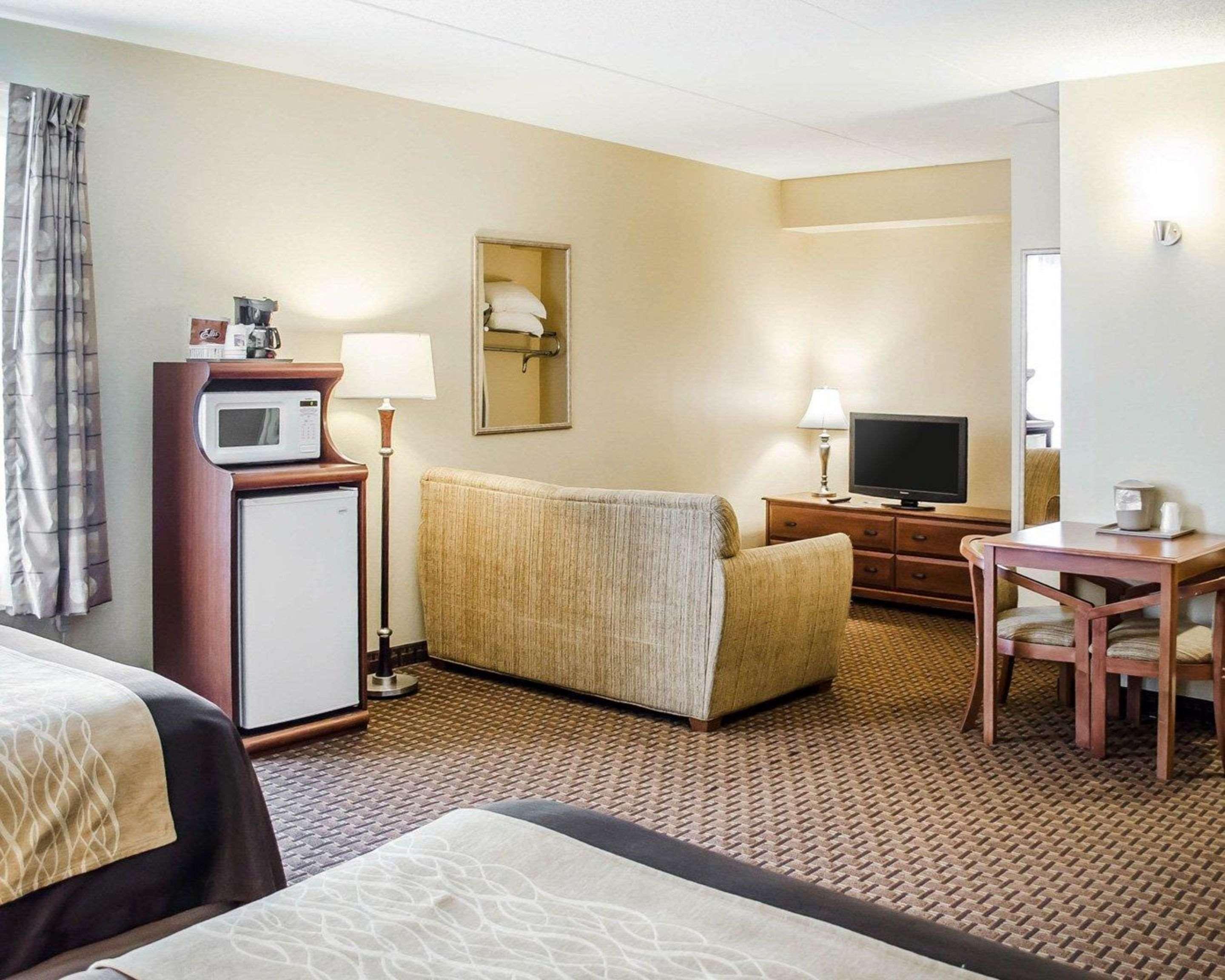 Comfort Inn Mechanicsburg - Harrisburg South Exteriör bild